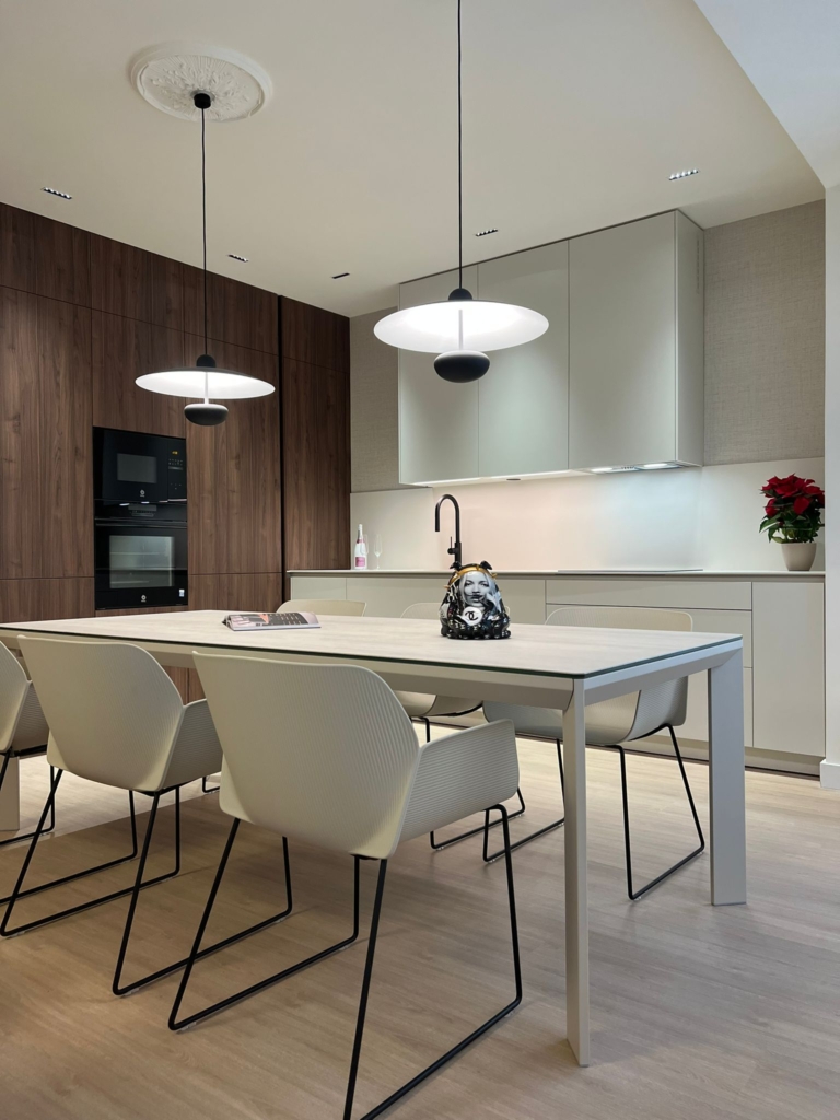 Tienda de Muebles de Cocinas Santos en Gandia