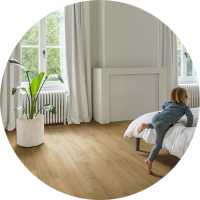 Suelo laminado de alta resistencia a arañazos con tecnología Scratch Guard en Gandía
