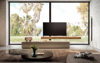 Mueble TV Air de LAGO expuesto en tienda de muebles LAGO Gandía